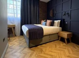 Hütel