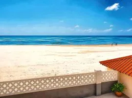 Uroa Beachfront Apt Direct Sand