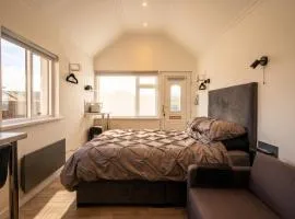 Coastal Studio in Cushendall, Walk to Beach