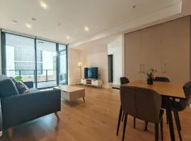 Castle Hill Norwest Modern 2BR APT