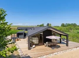 Holiday Home Pia - 350m from the sea by Interhome