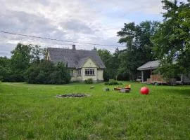 Kihnu saar ,privaatne maja sauna ja kümblustünniga
