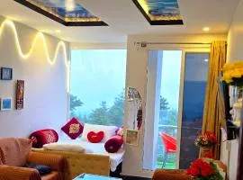 Bhurban Nights - Glass Bed Murree Hills View - Lift - 15 Minutes from Murree & Mallroad