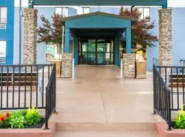 Holiday Inn Express Osage Beach - Lake of the Ozarks by IHG