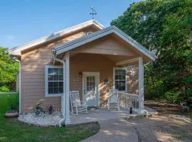 Cozy Cottage