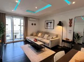 Cool, Modern and Snug 3BR Apartment Peachy Stays