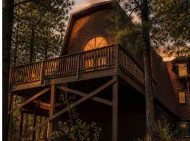 Sunset-View A-Frame Cabin Sleeps 12 Dog Friendly