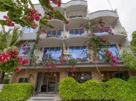 Rihiveli Residence Thoddoo