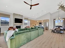 Powder Mountain Views Hot Tub Luxury Eden Retreat for Families