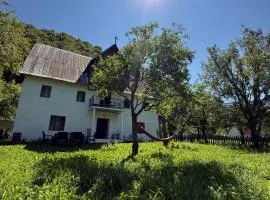 Kulla e Vjetër ,Vermosh