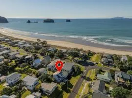 Sandy Strides - Whangamata Holiday Home