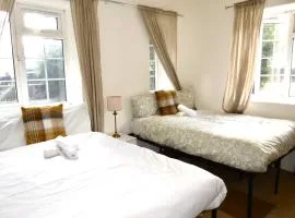 Charming bedrooms with 2 Beds, Free Parking nr Hendon