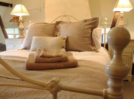 Riverside House, Bed & Breakfast in Norwich