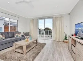 Beach Escape at Caves Beach Villas