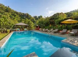 Catba Papillon Garden Bungalows & Resort