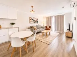 Contemporary 2BR Apt in Kingston