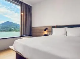 CHECK Inn Express New Taipei Tamsui