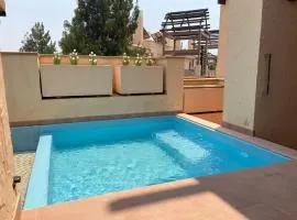 Casa Corner- Bonito Apartamento con mini piscina en Hacienda del Alamo