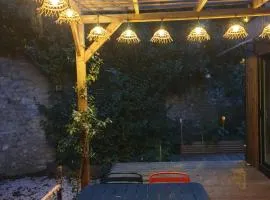 Studio et pavillon en bois indépendants