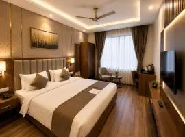 Hotel Roommates Indirapuram