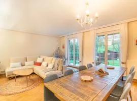 Gran chalet con jardín a 5 minutos de Pamplona