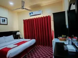 DANA HOTEL-Clock Tower Sharjah