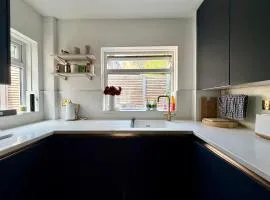 2 Bed Modern Luxury House