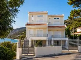 POSIDONIO Beach Maisonettes-1 Minute to the Beach