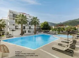 Stavros Beach Hotel