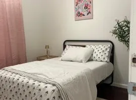 Shalom Rooms Suites
