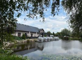Hotel Nenufar – hotel w mieście Kościan