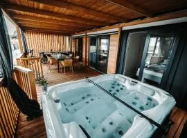 SEA HOUSE pool & jacuzzi, bikes, SUP - PRIVILEGE POINT camping & villas