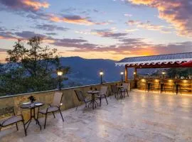 Mount Himalayan Hotel