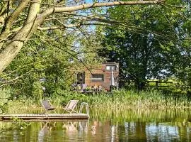 Tiny House am Naturteich mit Grill & Kamin - bis 5 Personen