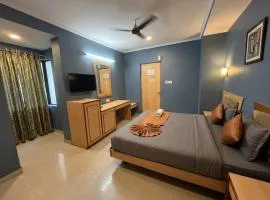 FabHotel Royal Residency