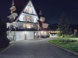 Villa Teddy Zakopane Murzasichle-Tatras Mountains entire house in a quiet neighborhood