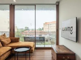 Liiiving in Matosinhos - Warm Vintage Apartment