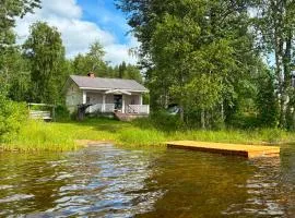 A cottage by the beautiful Karhunkierros and Ruka