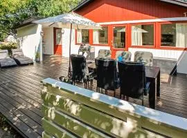 2 Bedroom Cozy Home In Nexø