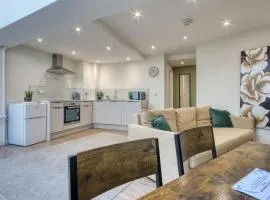 Westhill Road Apartment