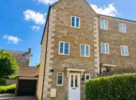Lovely townhouse near Bristol & Bath