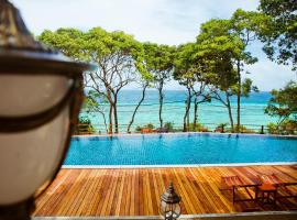 Phi Phi Phu Chalet Resort, hotel u Ko Phi Phi Donu