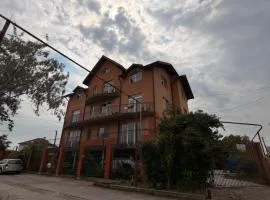 Гостьовий будинок У Семеновича 2