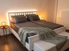 Great Central Apartment 3 large rooms