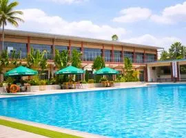 Chris Hotel