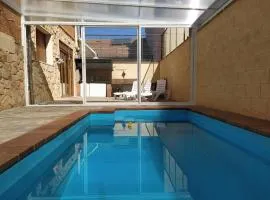 La Casona De Cuellar