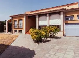 Casa con jardín en Valdepeñas, La Mancha