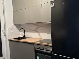 Cozy Apartment with Private Terrace