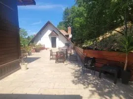 Ezüstfenyő Üdülő Visegrád