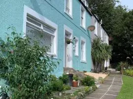 Lower Bay - Harbour Hideaway